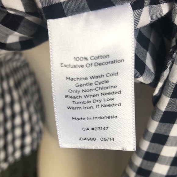 Talbots, size 2, indigo/white gingham check tailored blouse, 100% cotton - Picture 6 of 6